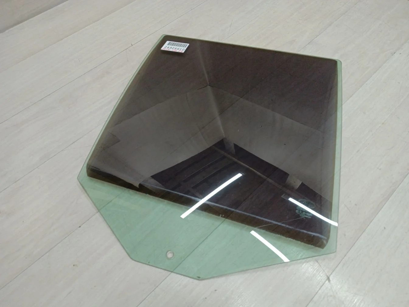 Стекло двери зад прав для Land Rover Discovery 2009-2016