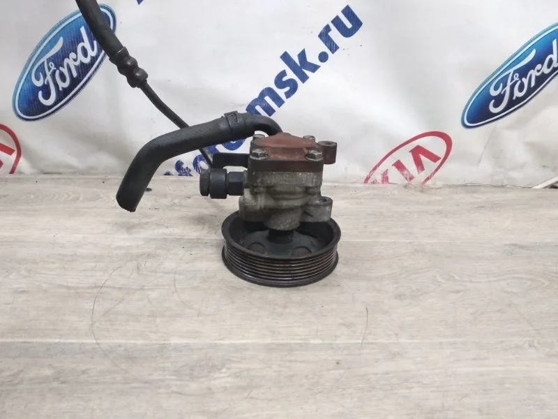 Насос гидроусилителя руля KIA Sorento 2004г