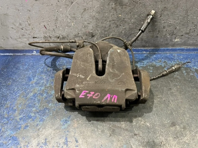 Суппорт BMW X5 E70