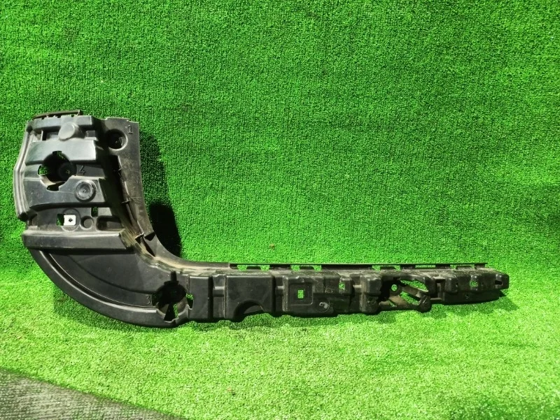 Кронштейн крепления бампера BMW F25