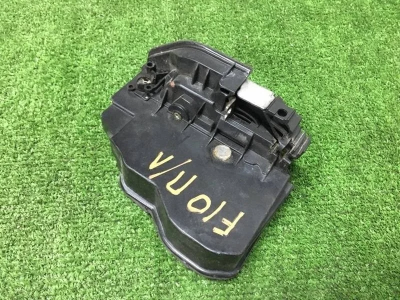 Замок двери BMW 535i 2012 F10