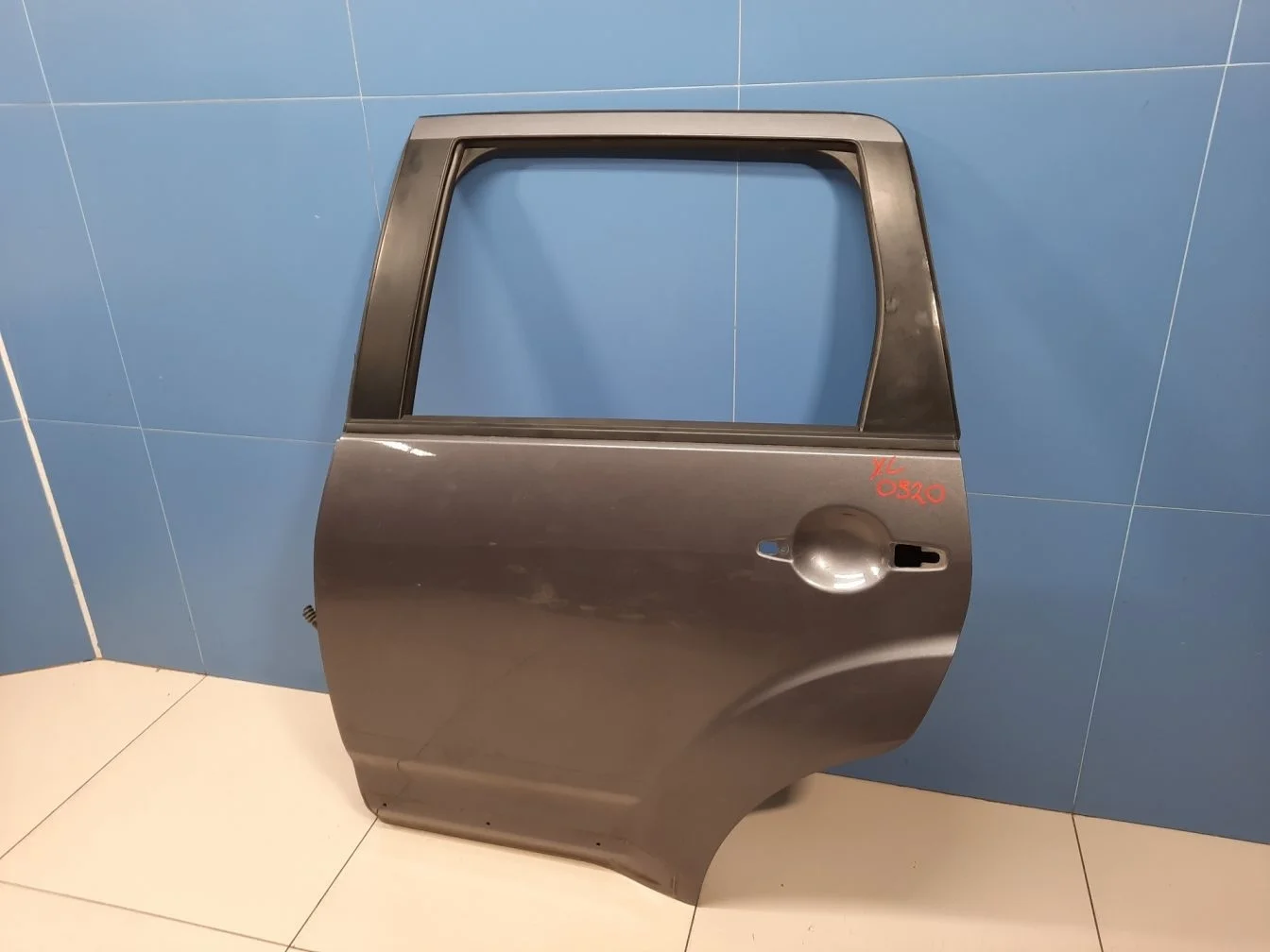 Дверь левая задняя для Mitsubishi Outlander CW XL 2006-2012