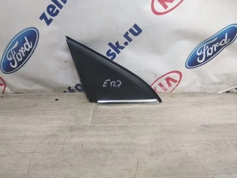 Треугольник зеркала наружный FORD KUGA 2011г