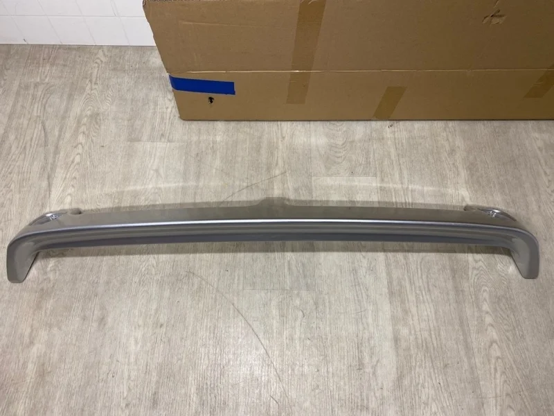 Спойлер MITSUBISHI PAJERO 4 2006- MB42028 V87W 4M41