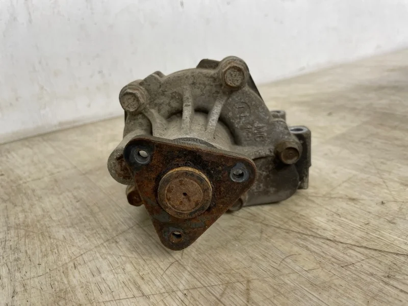 Помпа Mitsubishi Lancer 10 2010 2011 2012 2013 2014 2015 2016 2017 2018 2019 2020 1300A083 GF2W 4B10