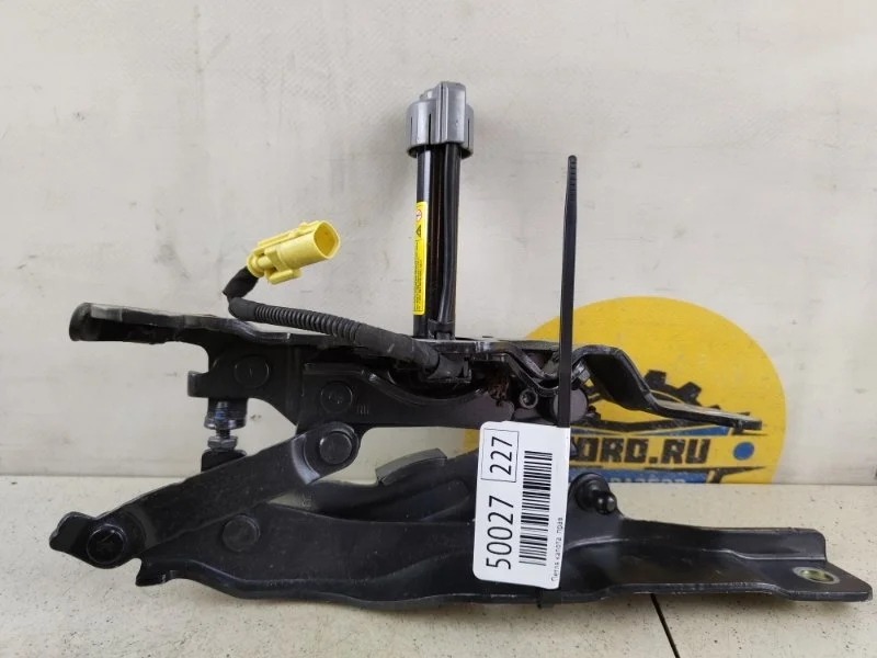 Петля капота Kia Stinger 2020 CK