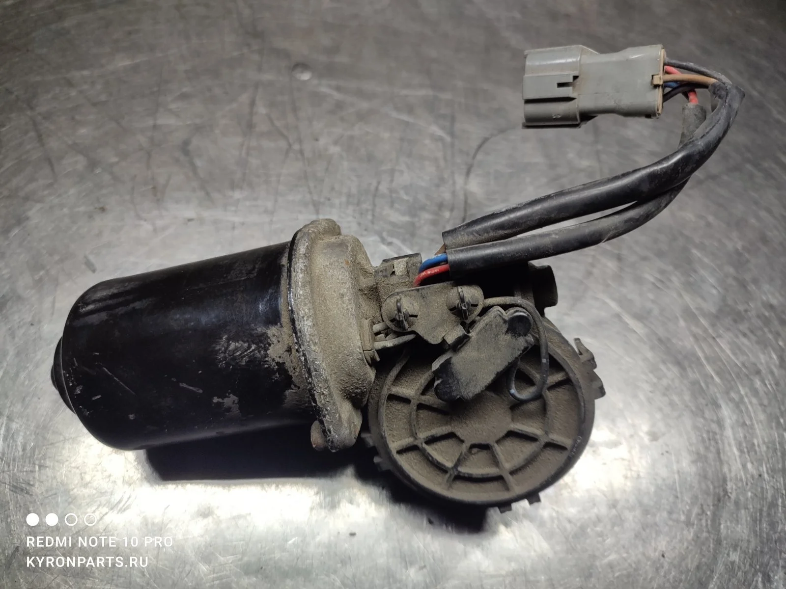 Мотор стеклоочистителя Ssangyong Rexton