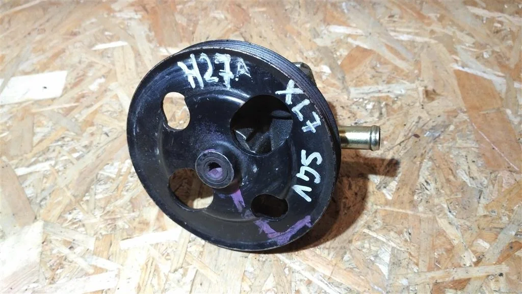 Б.у. насос гидроусилителя SUZUKI  XL7 JA627 SUZUKI XL7 JA627