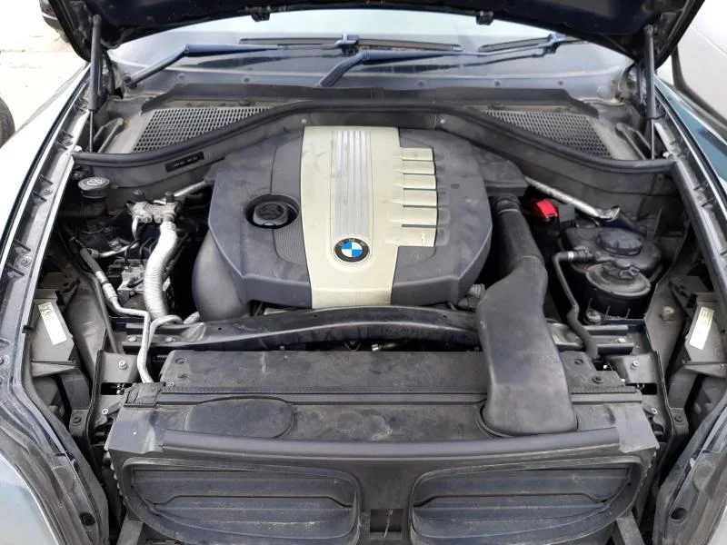 Продажа BMW X5 3.0D (235Hp) (M57D30) 4WD AT по запчастям