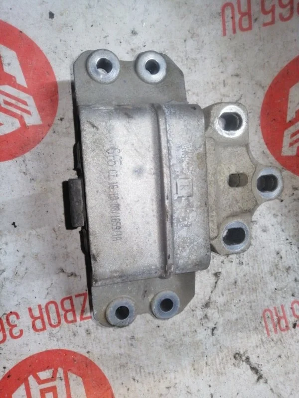 Опора двс Audi A3 2012 8PA