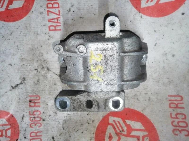 Опора двс Volkswagen Golf 2011 AJ5