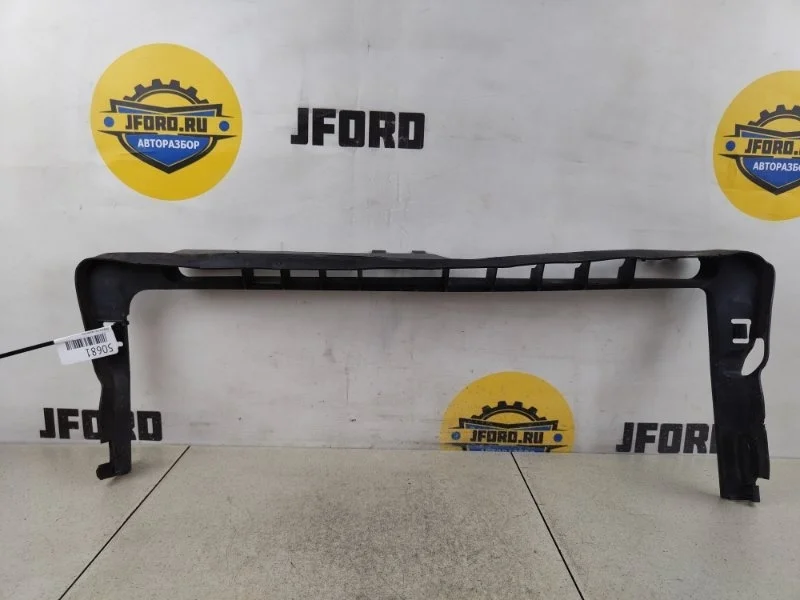 Дефлектор радиатора Volvo XC90 2004