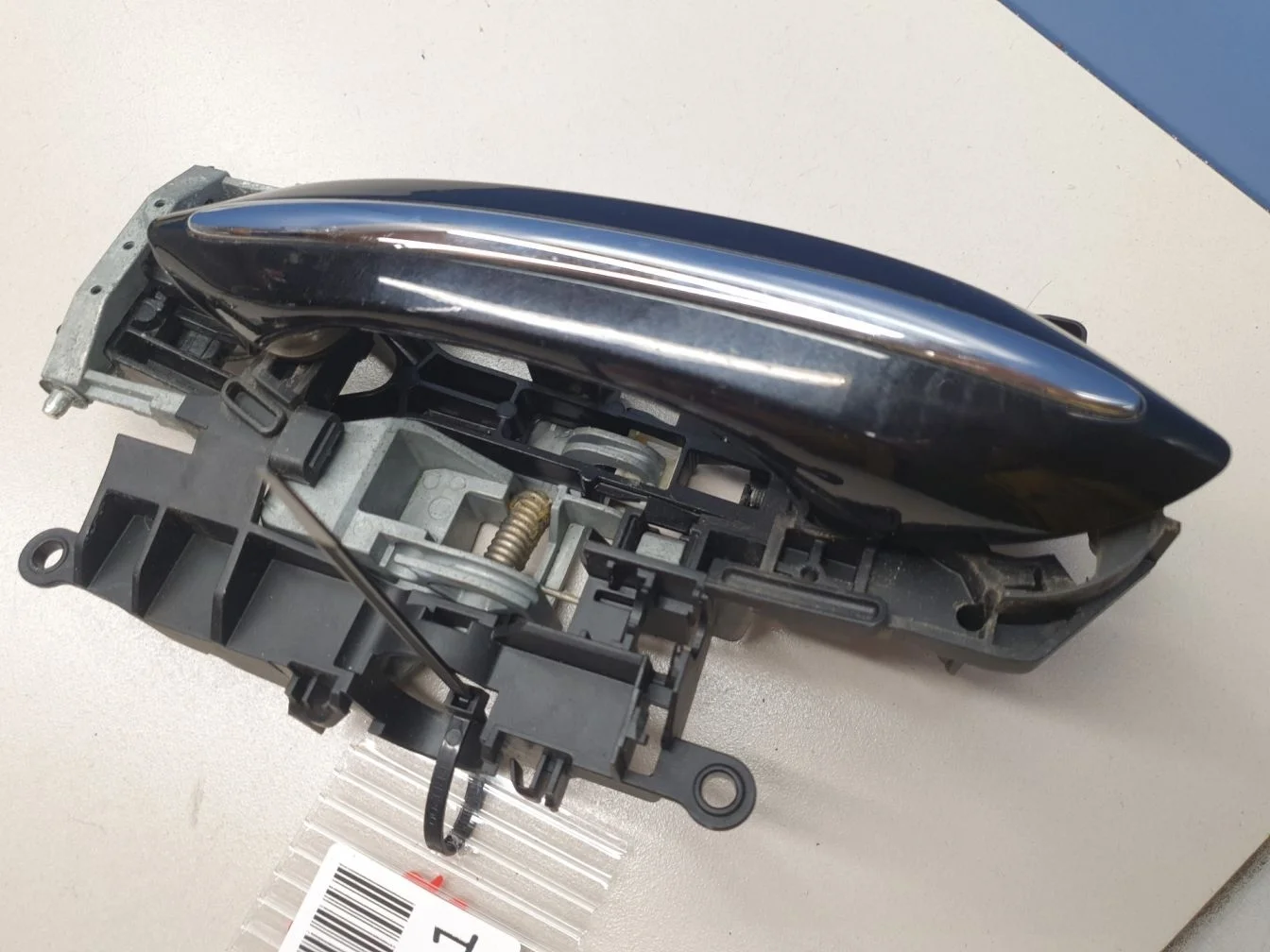 Ручка двери нaружная задняя левая для BMW 7 F01 F02 2008-2015