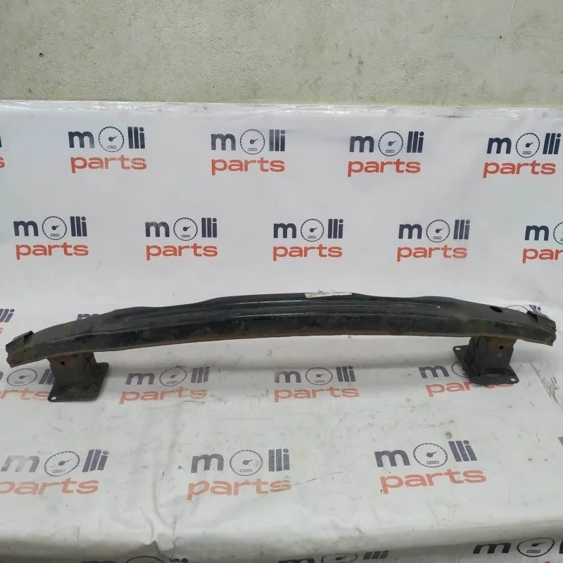 Усилитель бампера Audi Q3 2014 8U