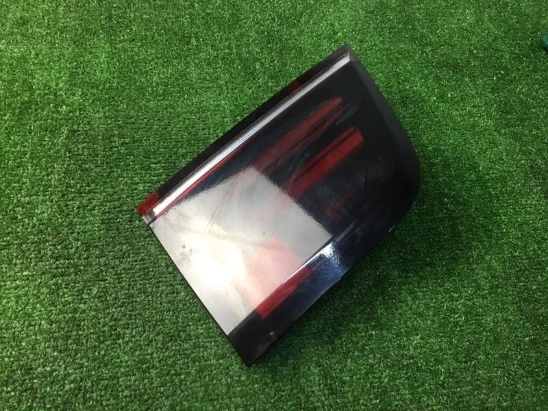 Фонарь в крышку багажника BMW E70