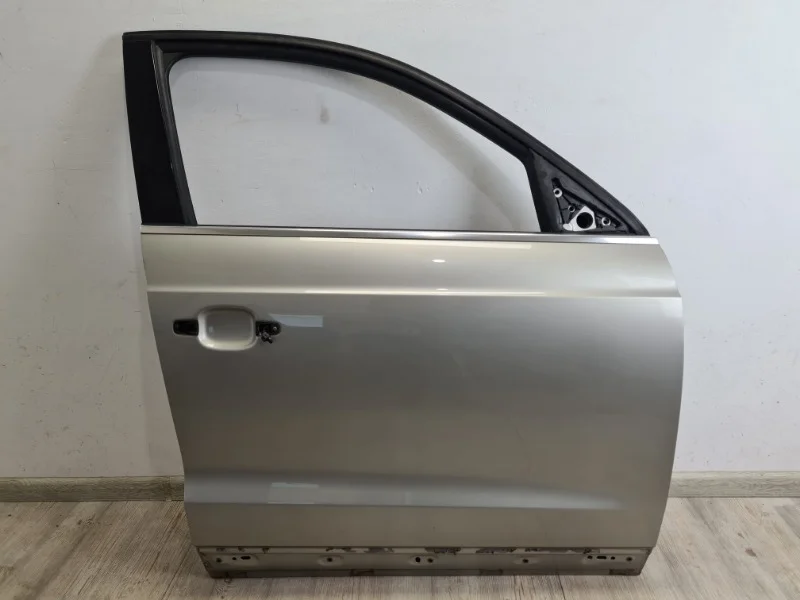 Дверь Audi Q3 2012-2018 8U