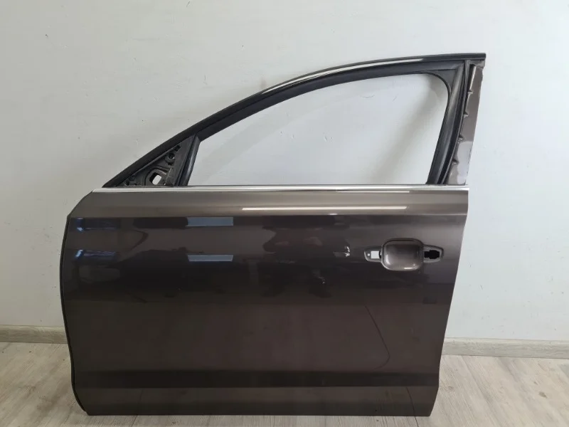 Дверь Audi A8 2010-2017 D4