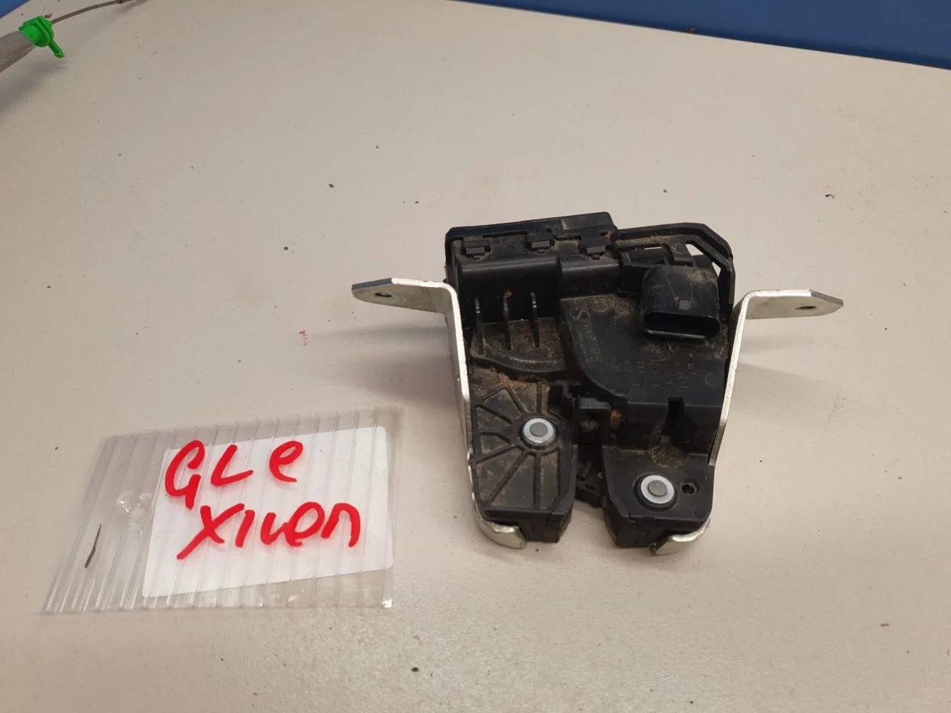 Замок багажника для Mercedes GLC-klasse X253 2015-