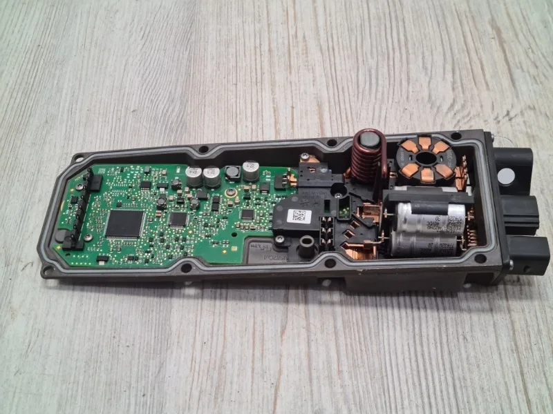 Блок управления рулевой рейкой Audi A6 C7 2011-2018 4G