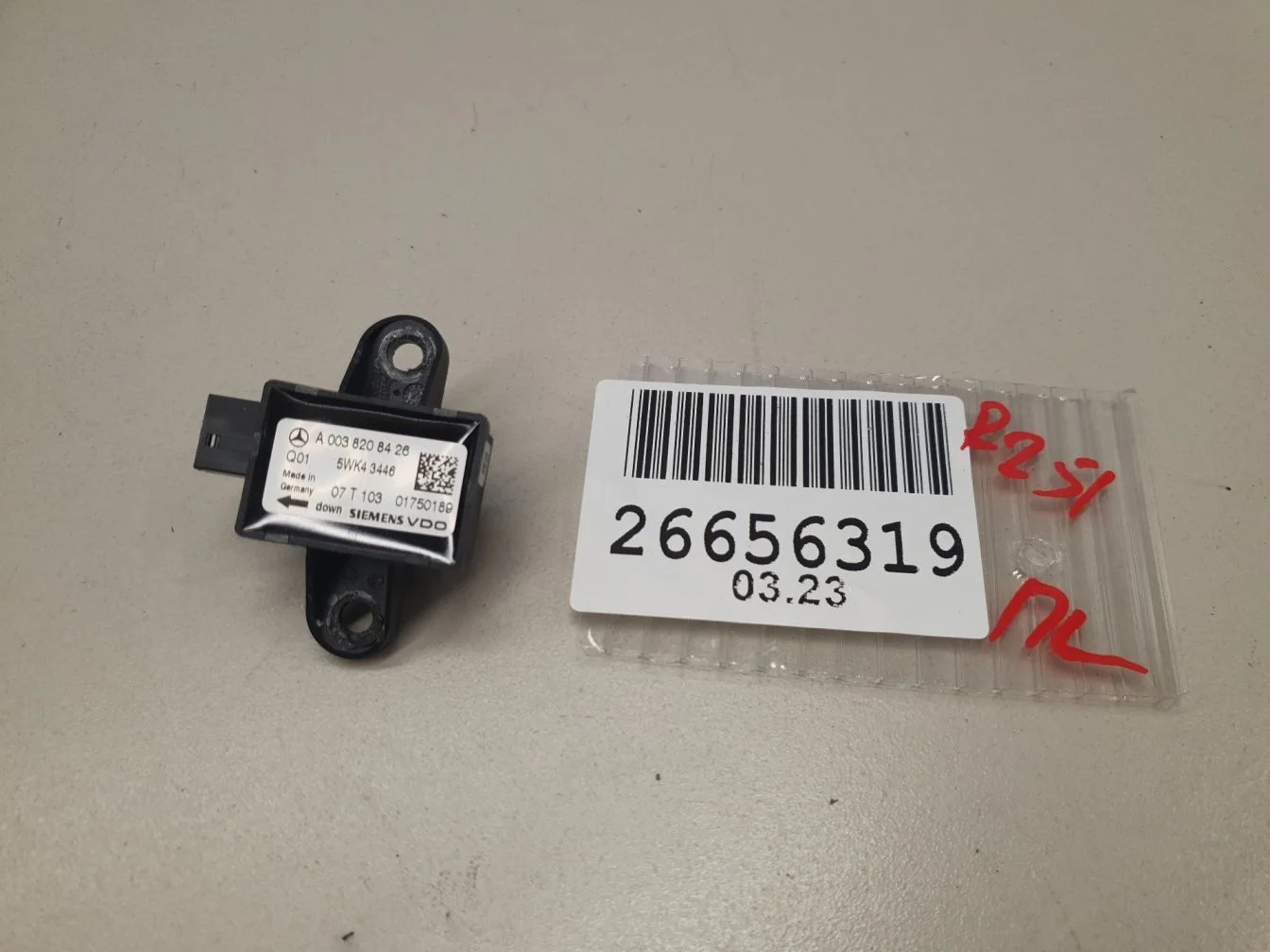 Датчик Airbag для Mercedes R-klasse W251 2005-2017