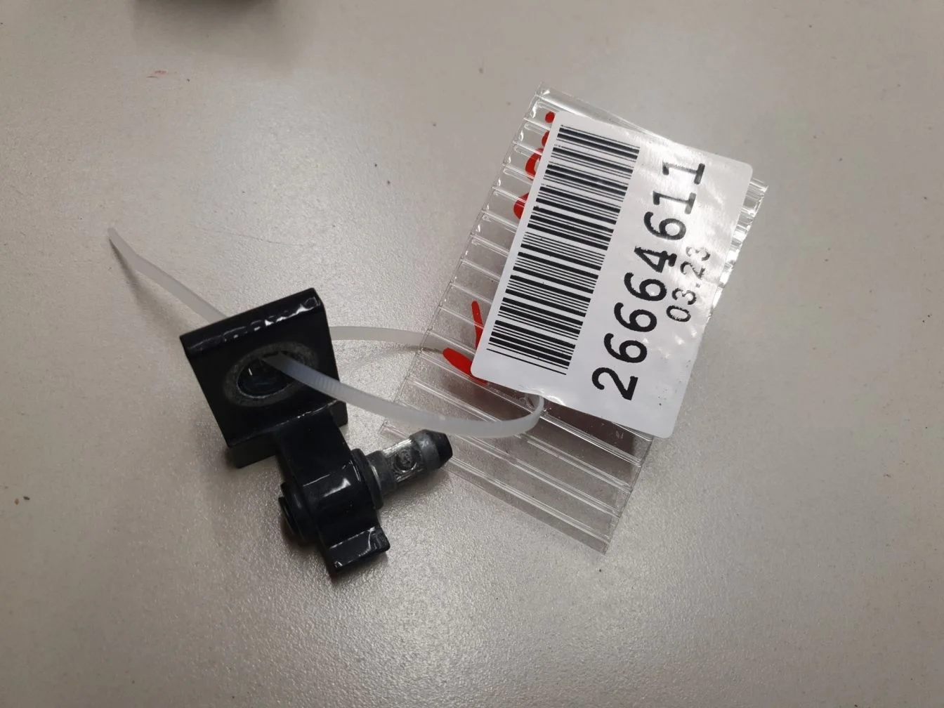 Петля двери правая для Audi A5 S5 8F Cabrio 2010-2016