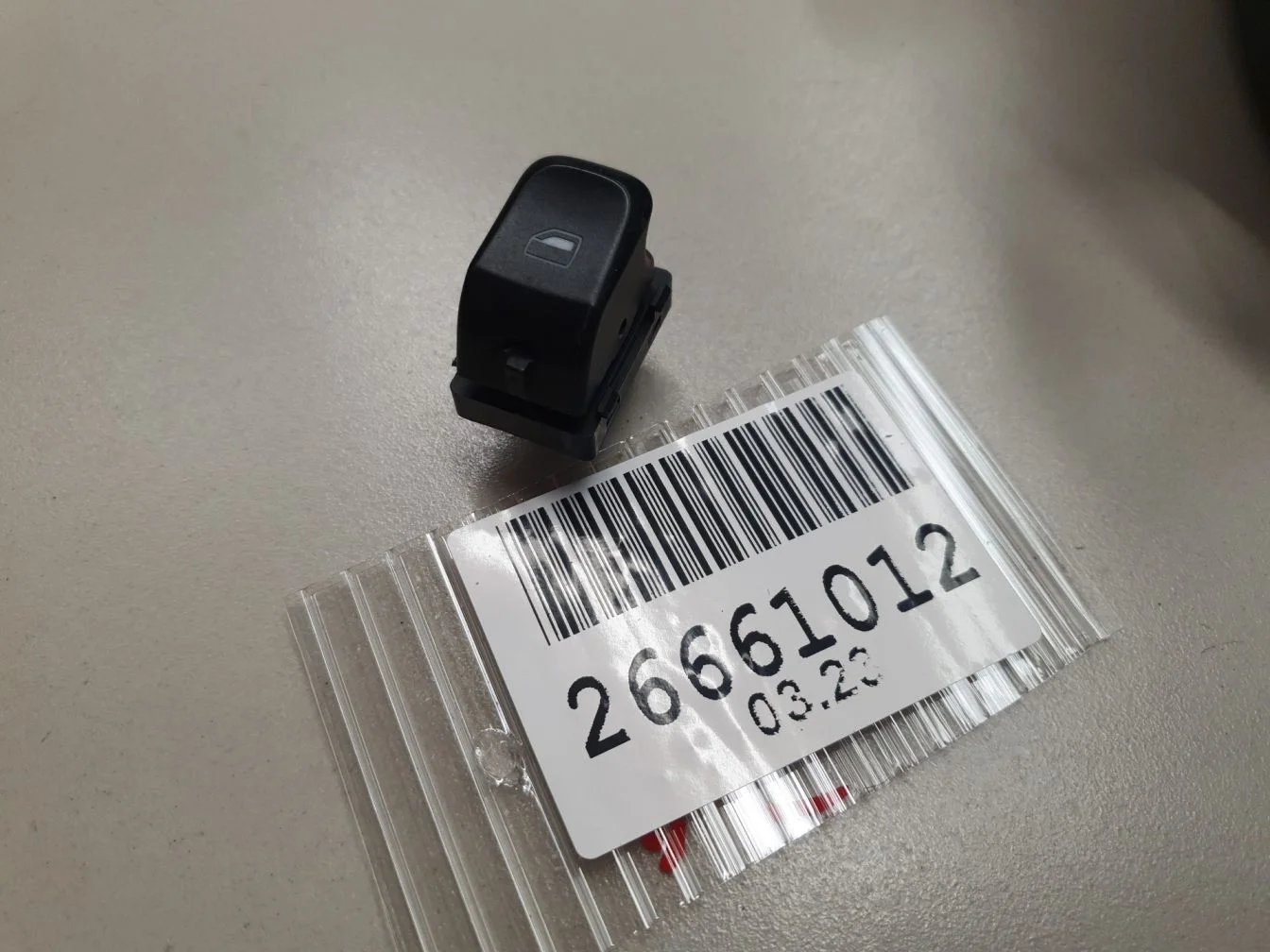 Кнопка стеклоподъемника для Audi A5 S5 8T Coupe Sportback 2008-2016