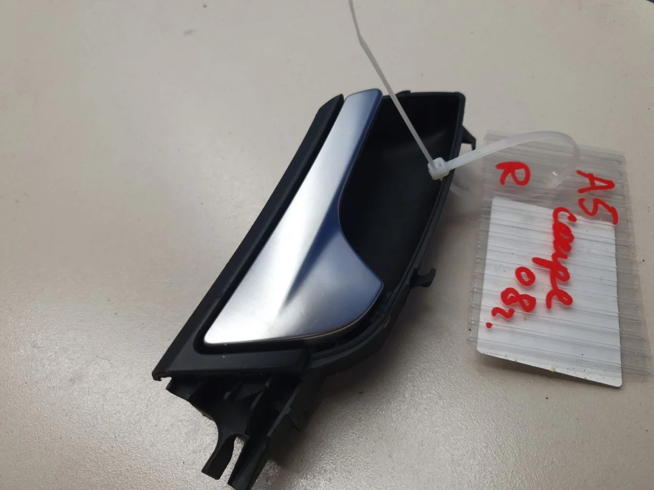 Ручка двери внутренняя передняя правая для Audi A5 S5 8T Coupe Sportback 2008-2016