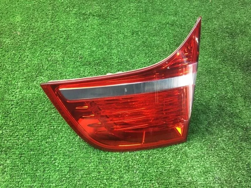 Фонарь в крышку багажника BMW E71