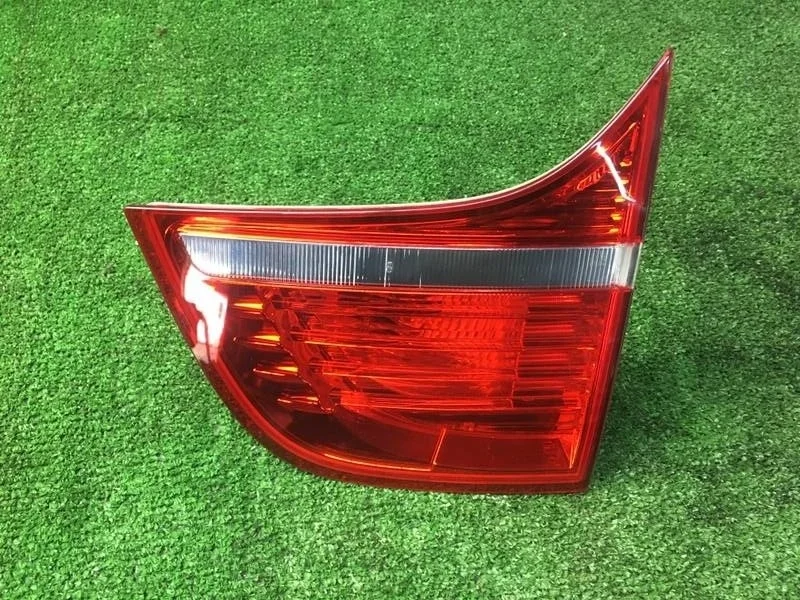 Фонарь в крышку багажника BMW E71