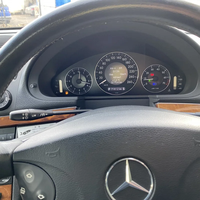 Продажа Mercedes-Benz E class 3.0 (231Hp) (272.944) 4WD AT по запчастям
