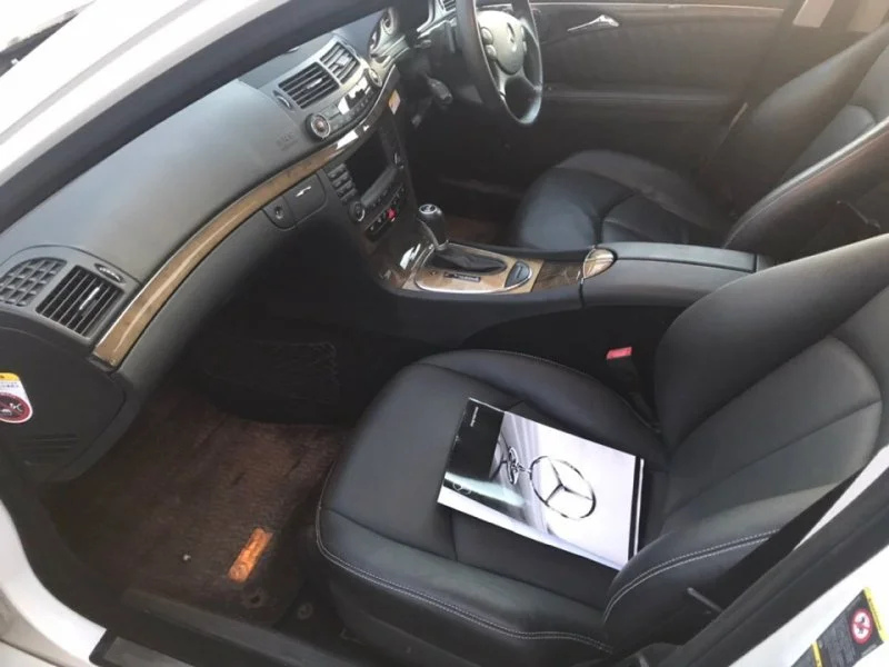 Продажа Mercedes-Benz E class 3.5 (272Hp) (272.964) RWD AT по запчастям