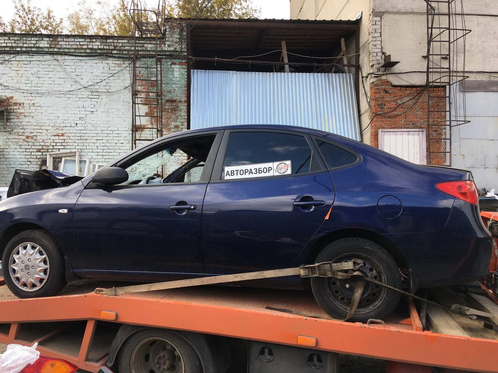 Продажа Hyundai Elantra 1.6 (123Hp) (G4FC) FWD MT по запчастям