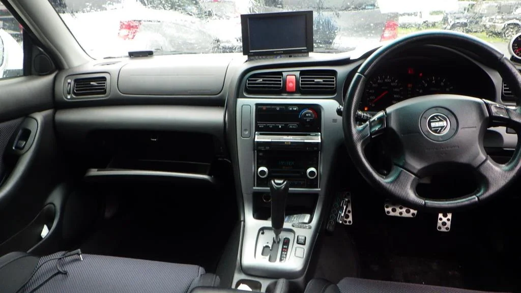 Продажа Subaru Legacy 2.0 (280Hp) (EJ208) 4WD MT по запчастям