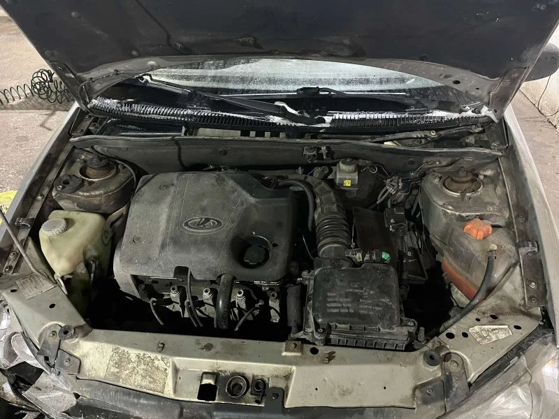 Продажа LADA Kalina 1.6 (81Hp) (VAZ-21114) FWD MT по запчастям