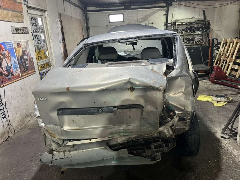 Продажа LADA Kalina 1.6 (81Hp) (VAZ-21114) FWD MT по запчастям