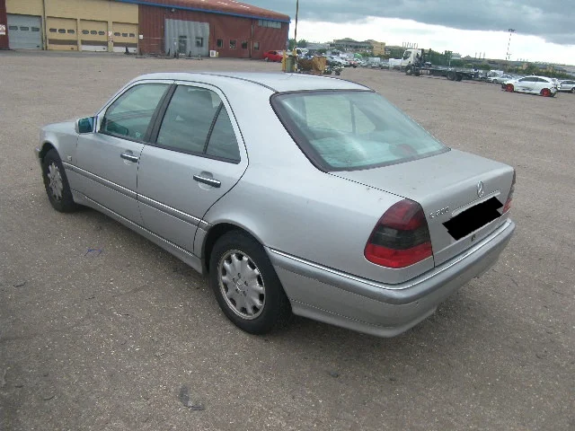 Продажа Mercedes-Benz C class 2.2 (150Hp) (111.961) RWD AT по запчастям