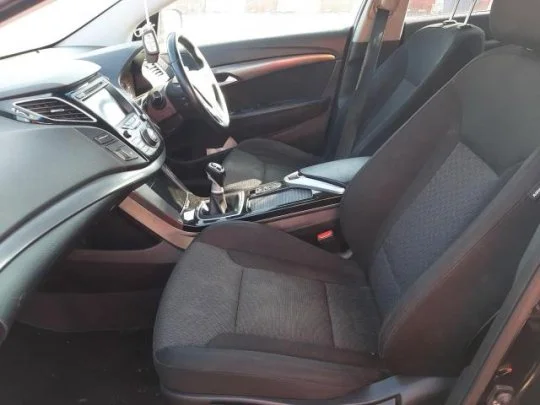 Продажа Hyundai i40 1.6 (135Hp) (G4FD) FWD MT по запчастям