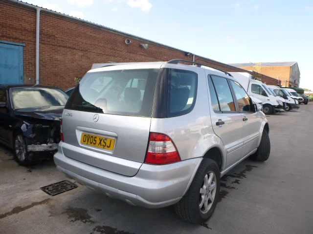 Продажа Mercedes-Benz M class 3.7 (235Hp) (112.970) 4WD AT по запчастям