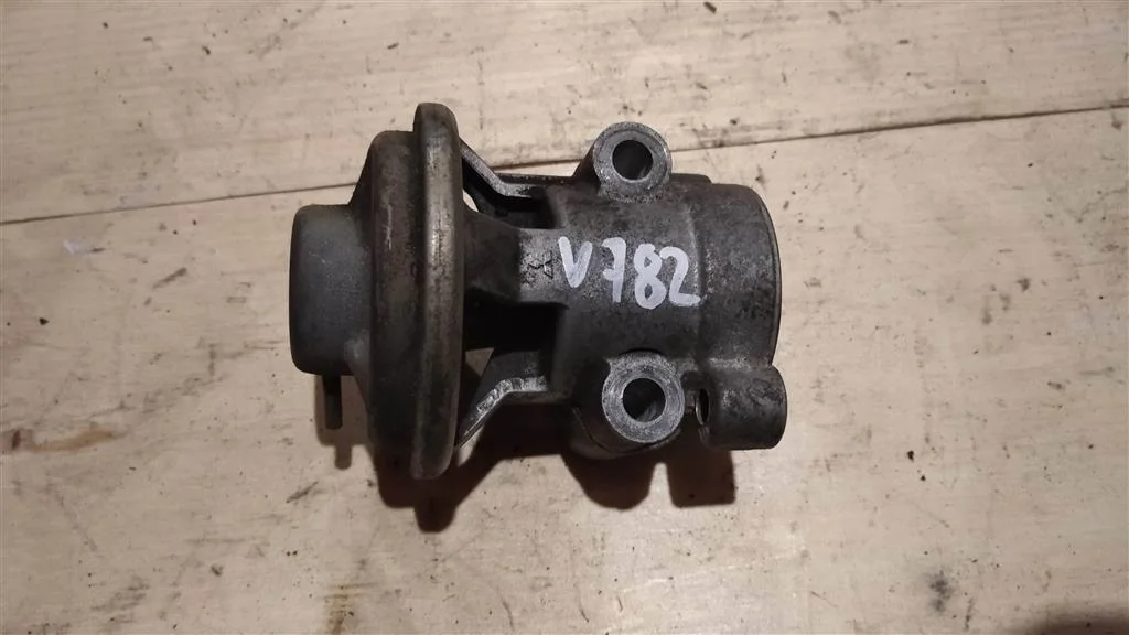 Б.у. клапан eg MITSUBISHI PAJERO V78W MITSUBISHI PAJERO V78W