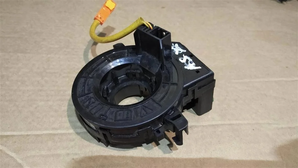 Б.у. шлейф рулевой MITSUBISHI ASX GA2W MITSUBISHI ASX GA2W