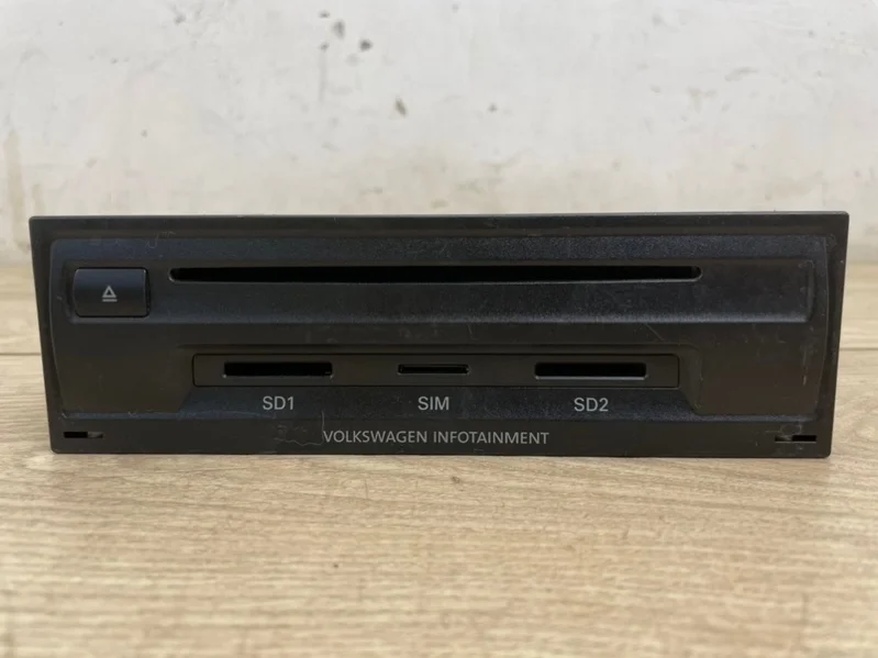 Блок управления информационной системы mmi 3g VW Touareg NF 2013-2014 7P