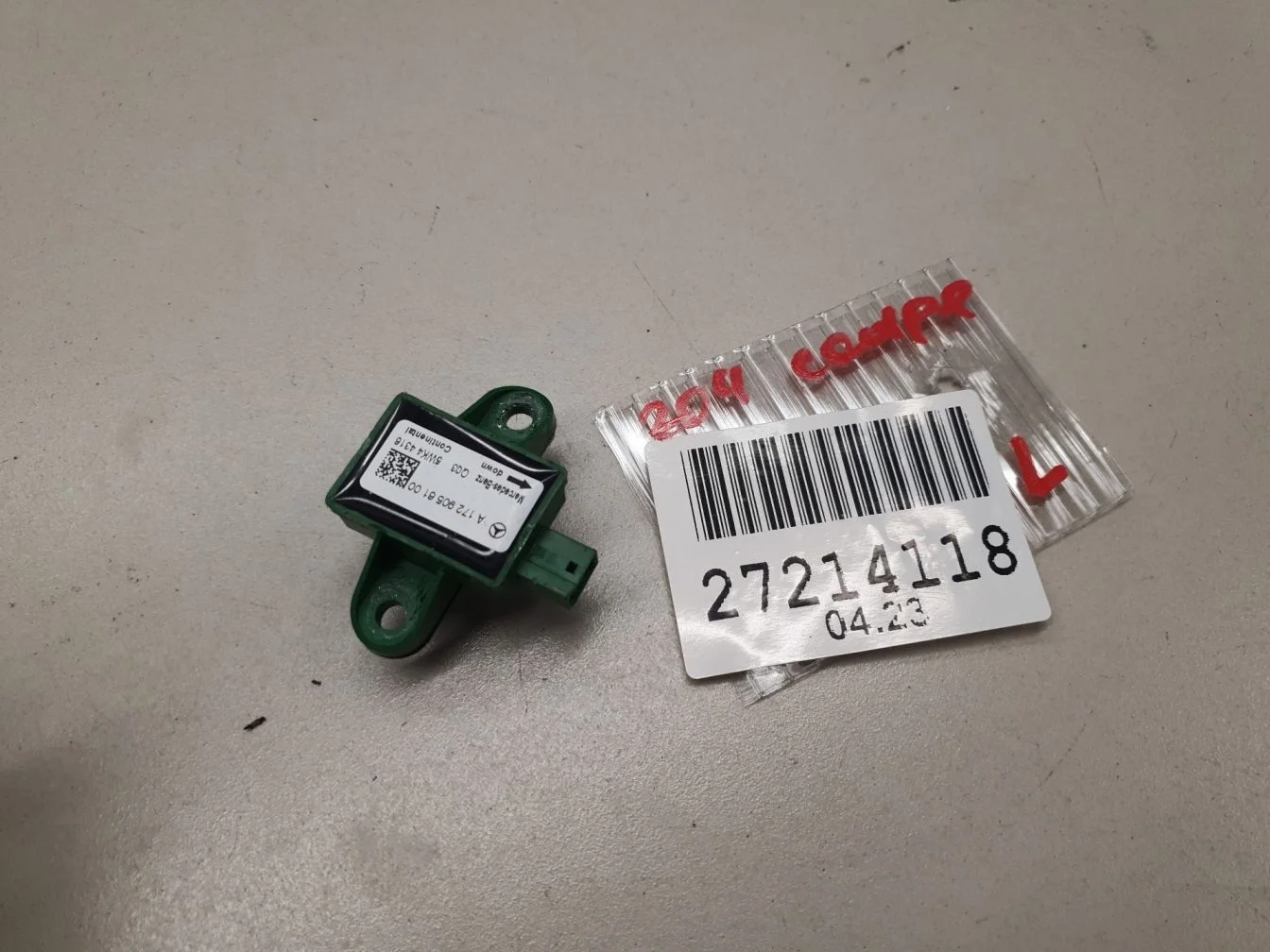 Датчик Airbag для Mercedes C-klasse W204 2007-2015