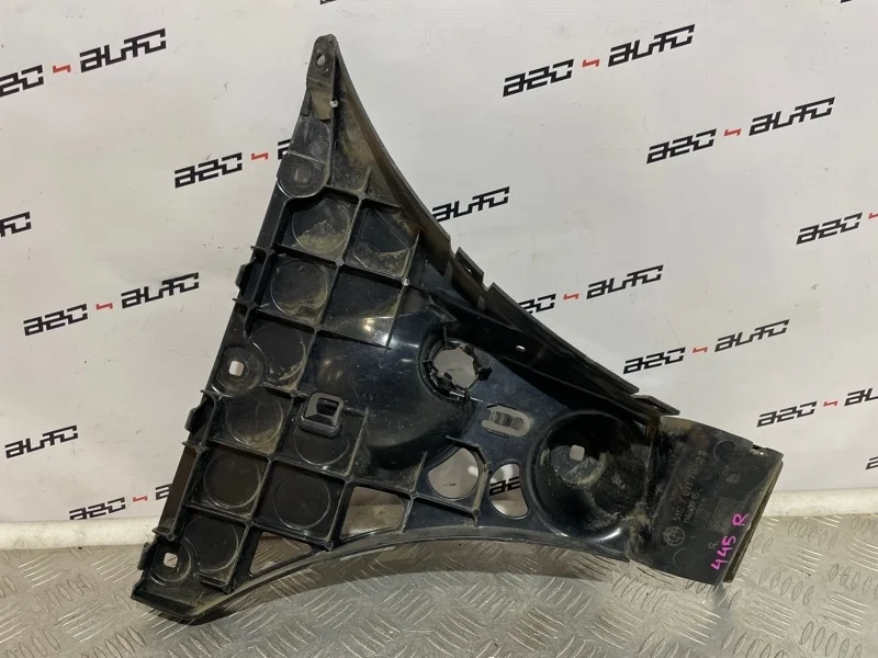 Крепление бампера Bmw 5-Series 2005 51127033716 E60, заднее правое