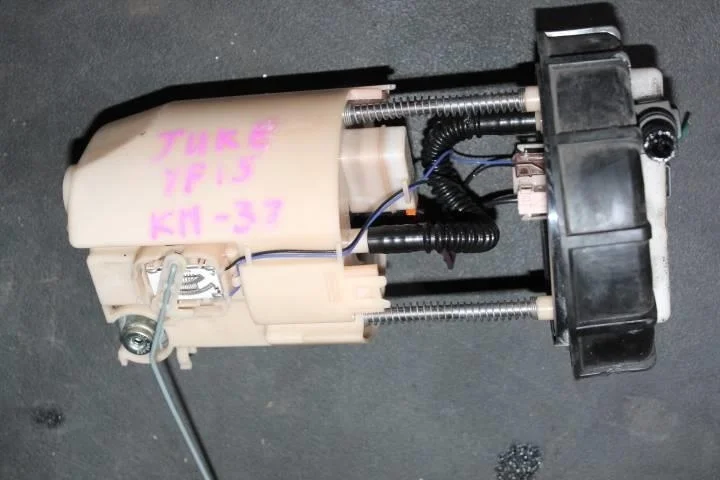 Б.у. насос топливный NISSAN X-TRAIL T31 NISSAN X-TRAIL T31