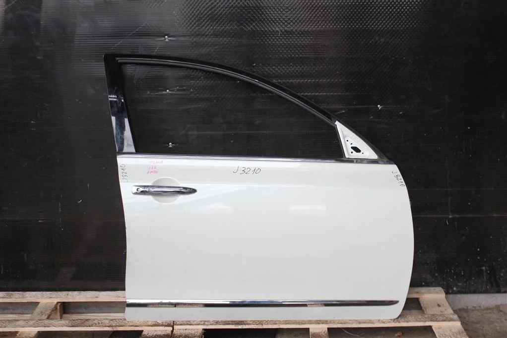 Б.у. дверь NISSAN TEANA J32 NISSAN TEANA J32
