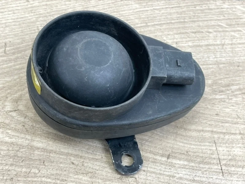 Сирена сигнализации (штатной) VW Touareg 2003-2005 7L