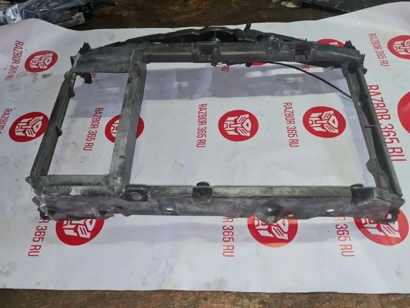 Панель передняя Peugeot 207 2011 хечбек