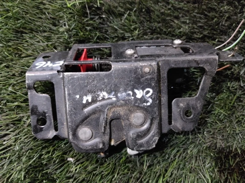 Замок багажника BMW X3 .0i E83