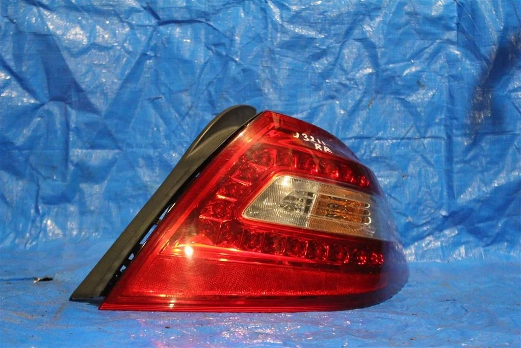 Б.у. фонарь наружный NISSAN TEANA J32 NISSAN TEANA J32