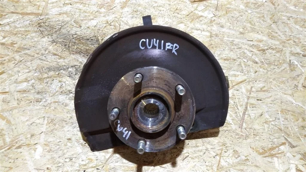 Б.у. кулак поворотный MITSUBISHI AIRTREK CU4W MITSUBISHI AIRTREK CU4W